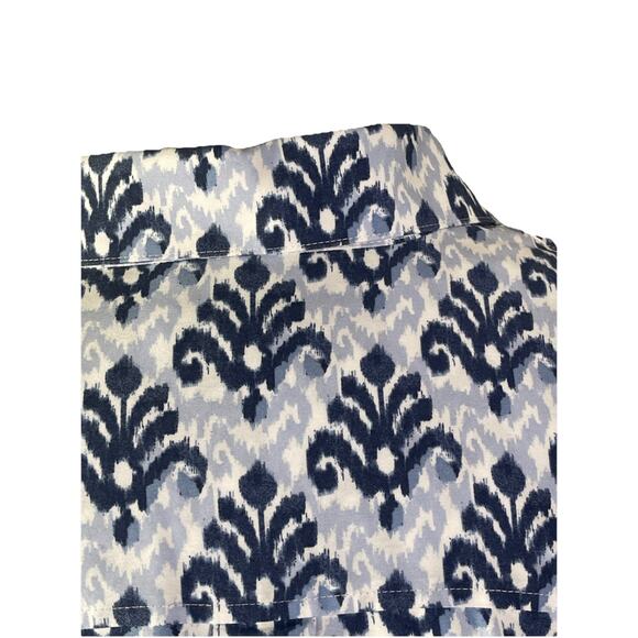 Chico's 0.5 / 6 No Iron Ikat Shirt NWT - Picture 7 of 7